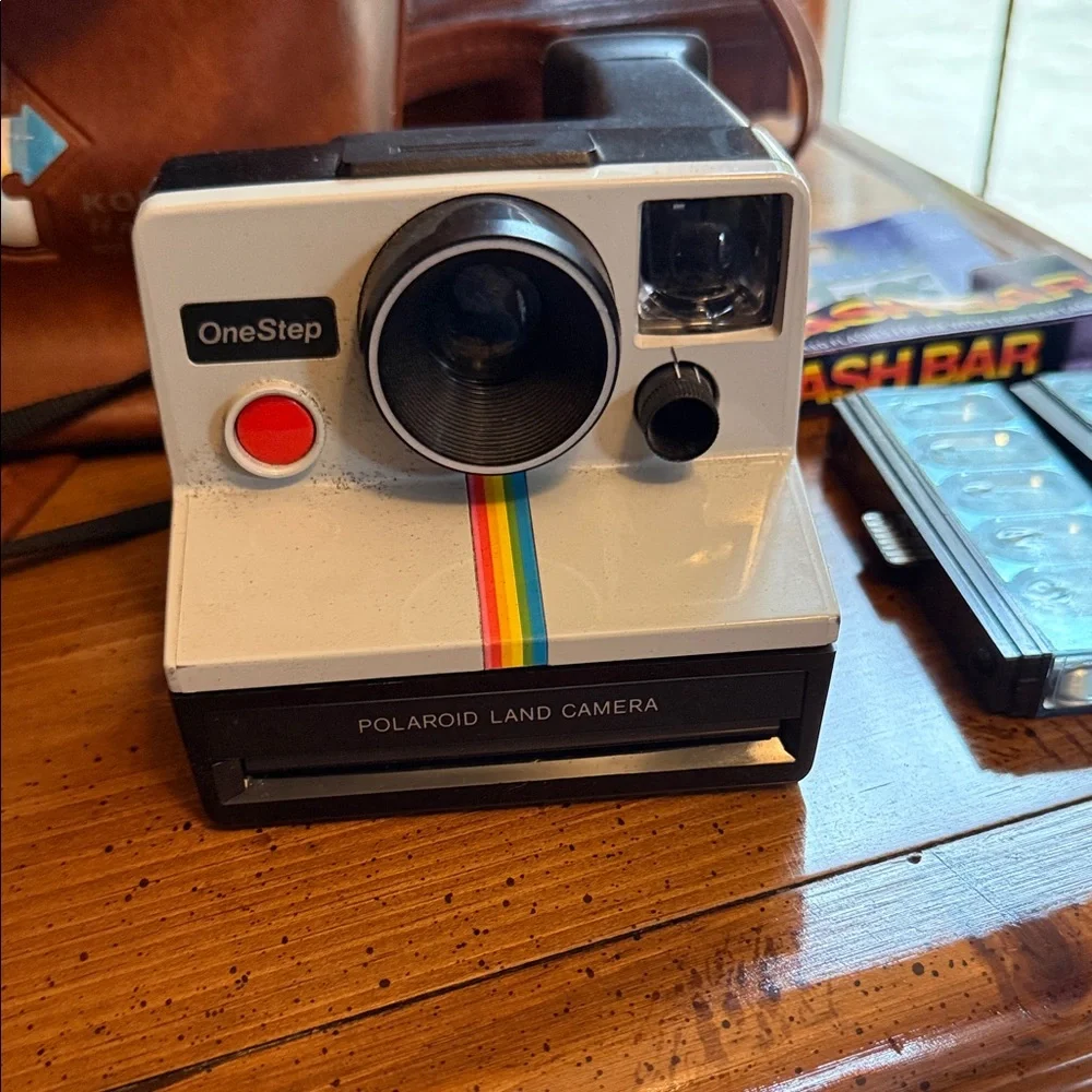 Polaroid OneStep Rainbow Instant Camera - Black and White